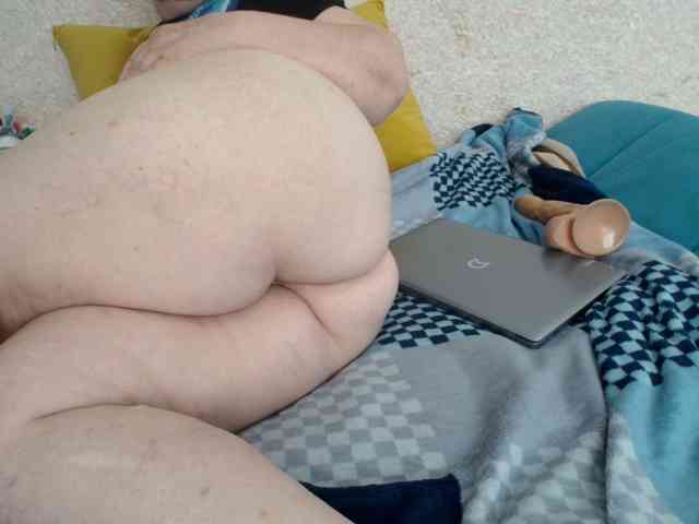 MILAax webcam