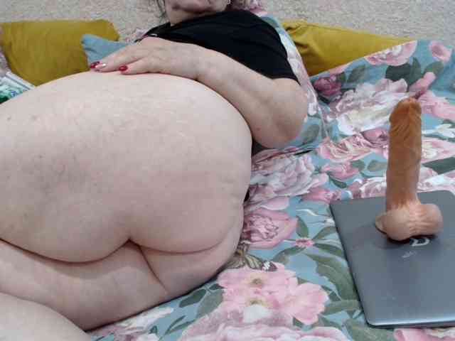 MILAax webcam
