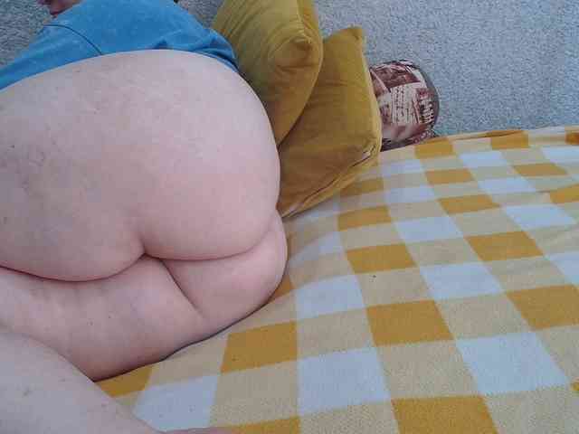 MILAax webcam