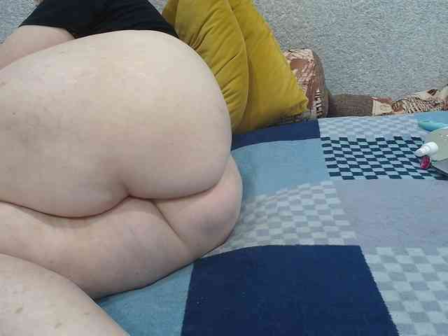 MILAax webcam
