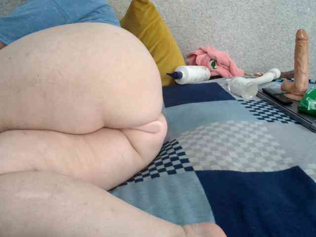 MILAax webcam