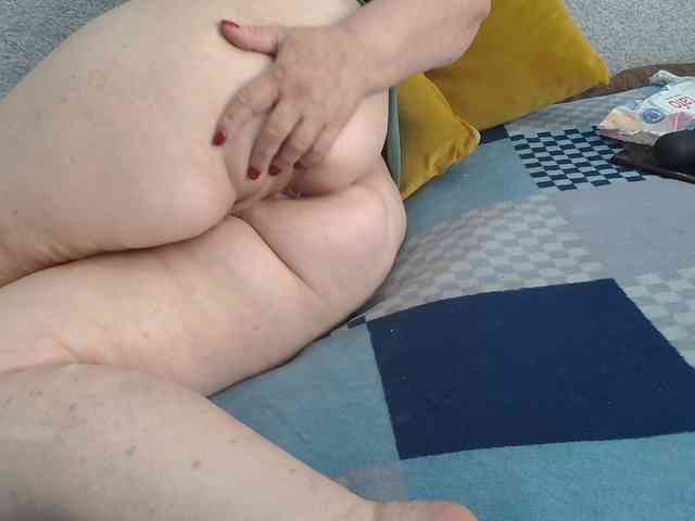 MILAax webcam