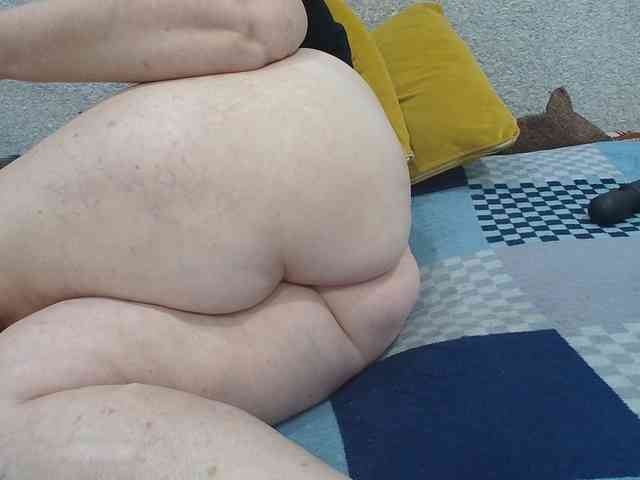 MILAax webcam