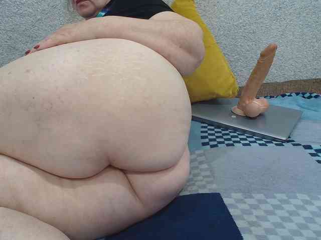 MILAax webcam