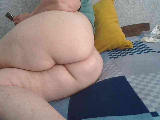 MILAax webcam