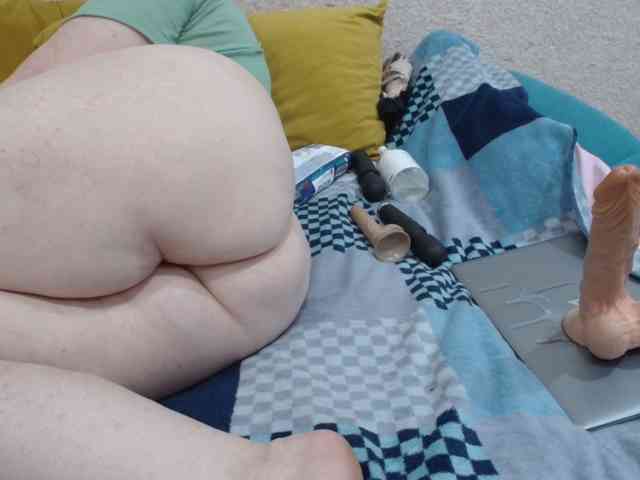 MILAax Live Webcam on BongaCams