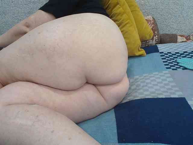 MILAax webcam