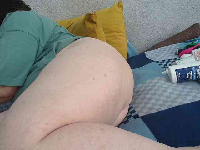 MILAax webcam