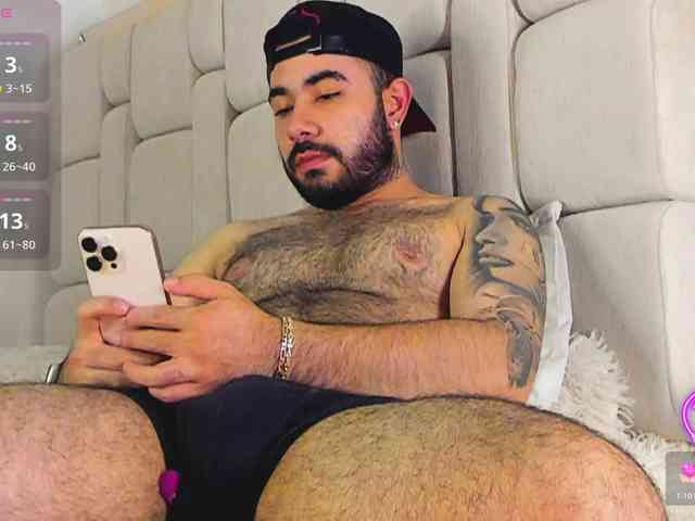 Sweetbabyman2 Live Webcam on BongaCams