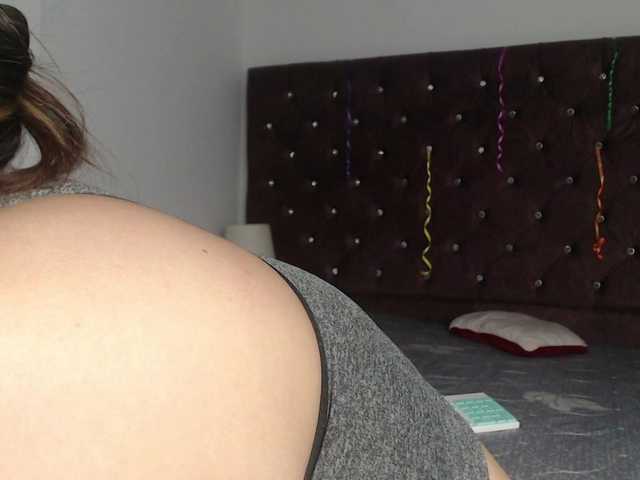 blue-water-cs webcam bongacams model stream image