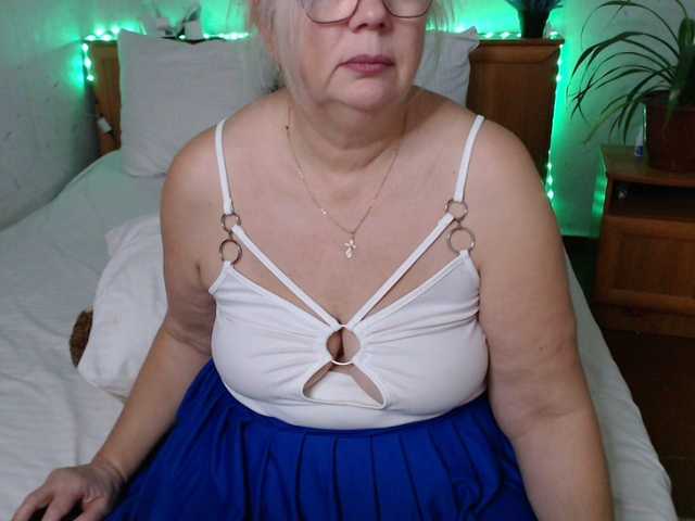 BozhenaNude's BongaCams show and profile