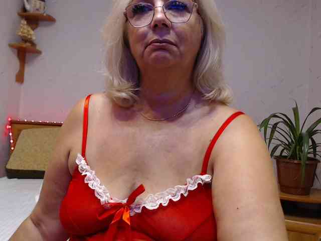 BozhenaNude webcam