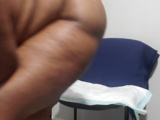 QueenAnitaDix Porn Show