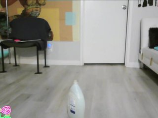 QueenAnitaDix Porn Show