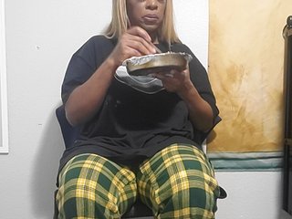 QueenAnitaDix Porn Show