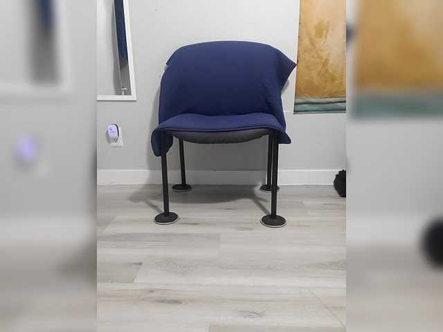 QueenAnitaDix's BongaCams show and profile