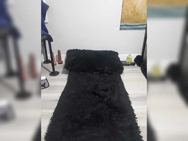 QueenAnitaDix's BongaCams show and profile