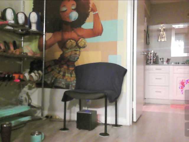 Preview of queenanitadix