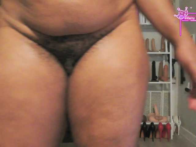 QueenAnitaDix