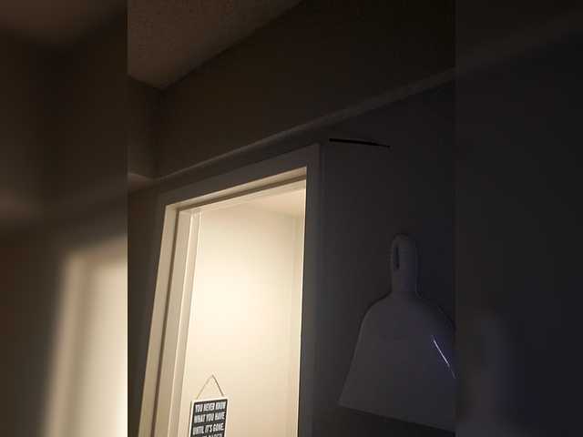 QueenAnitaDix's BongaCams show and profile