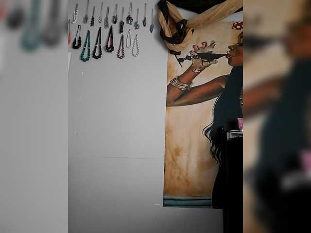 Preview of queenanitadix