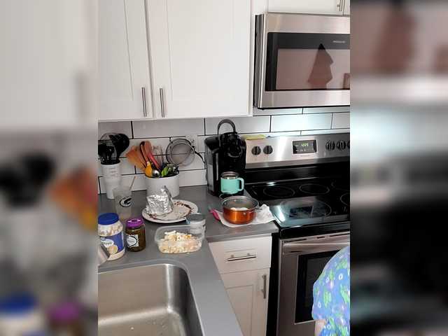 QueenAnitaDix's BongaCams show and profile