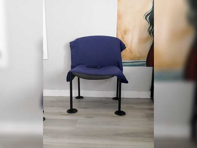 QueenAnitaDix's BongaCams show and profile