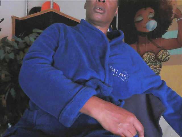 QueenAnitaDix from BongaCams