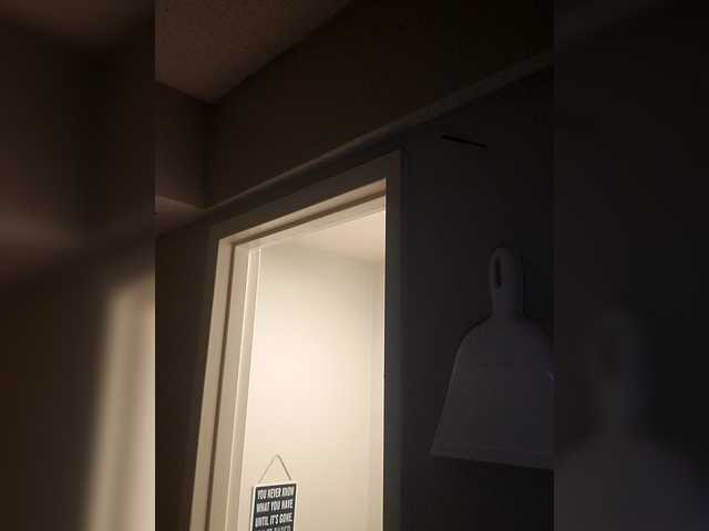 QueenAnitaDix's BongaCams show and profile