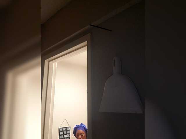 QueenAnitaDix's BongaCams show and profile