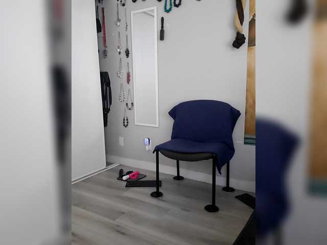 Preview of queenanitadix