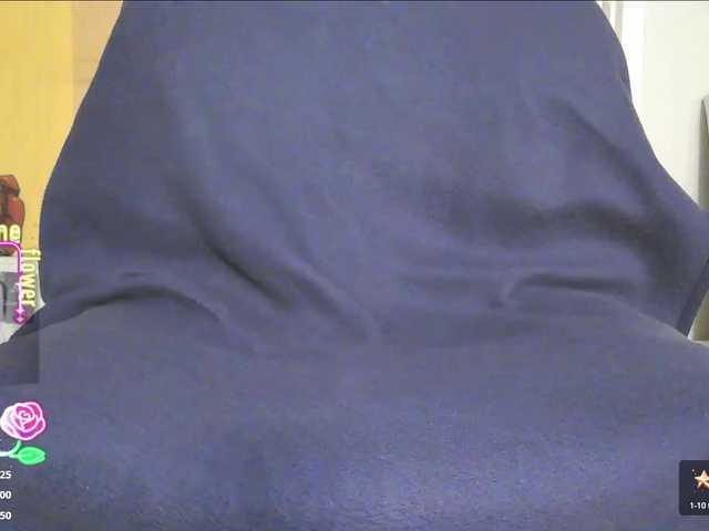 QueenAnitaDix live cam