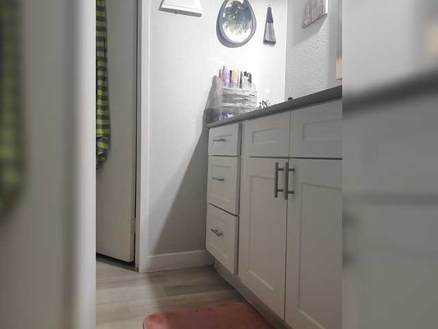 QueenAnitaDix's BongaCams show and profile