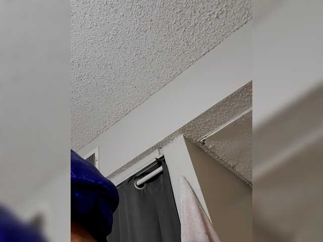 QueenAnitaDix's BongaCams show and profile