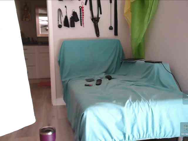 QueenAnitaDix webcam
