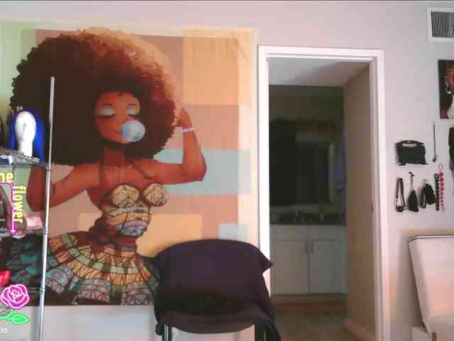 QueenAnitaDix webcam