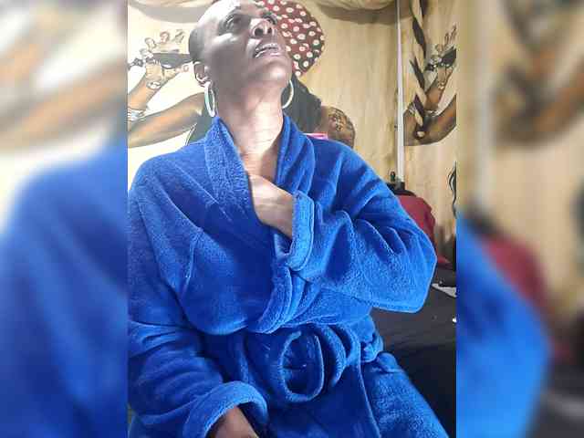 QueenAnitaDix QueenAnitaDix