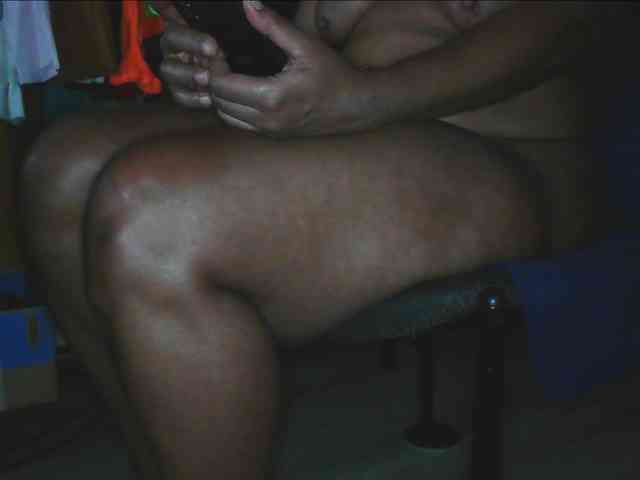 QueenAnitaDix webcam