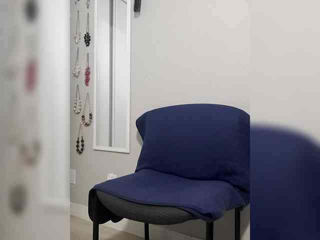 QueenAnitaDix webcam