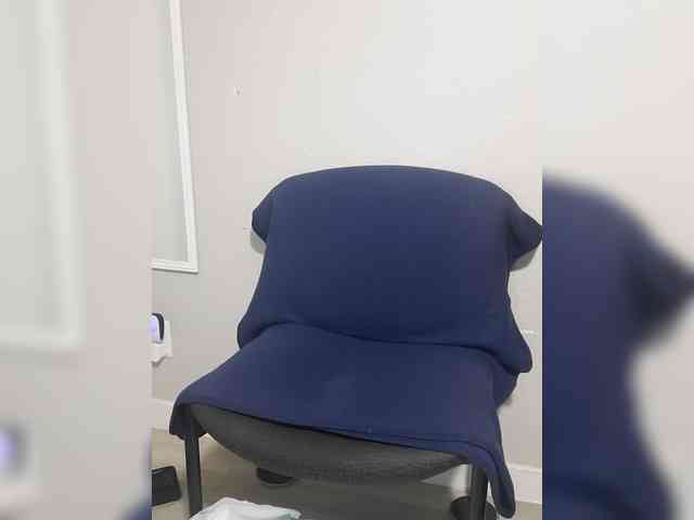 QueenAnitaDix webcam