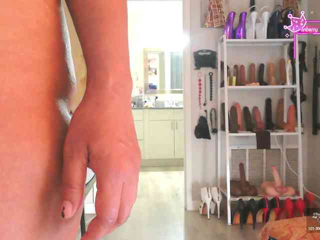 QueenAnitaDix webcam