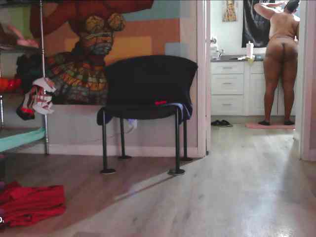 QueenAnitaDix webcam