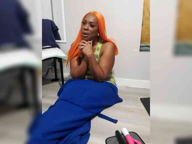 QueenAnitaDix QueenAnitaDix