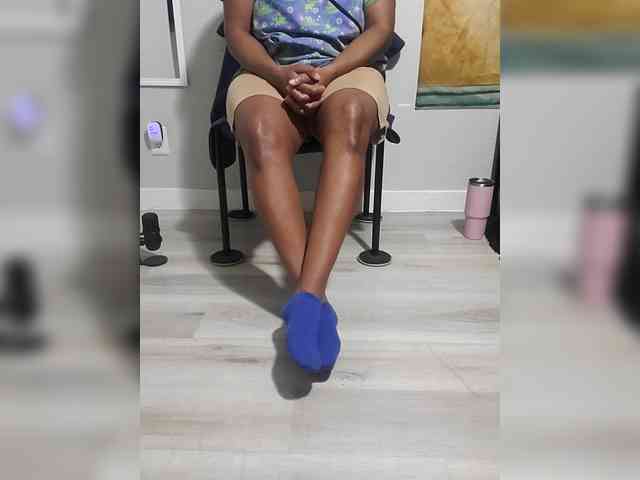 QueenAnitaDix webcam