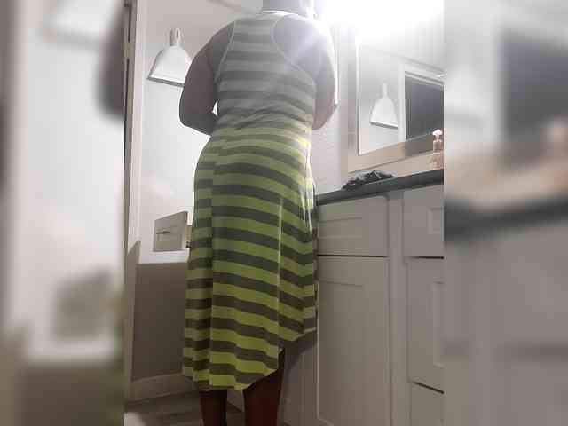 QueenAnitaDix webcam