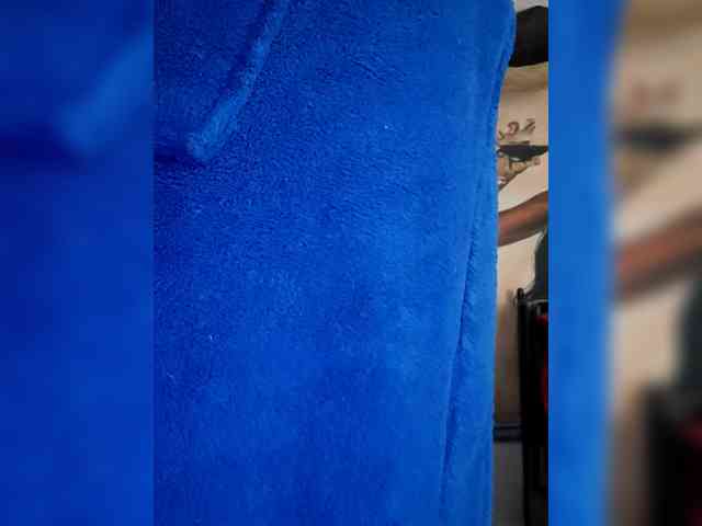 QueenAnitaDix webcam