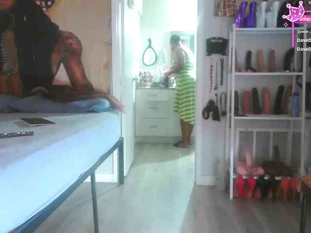 QueenAnitaDix
