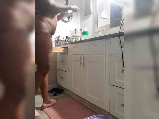 QueenAnitaDix webcam