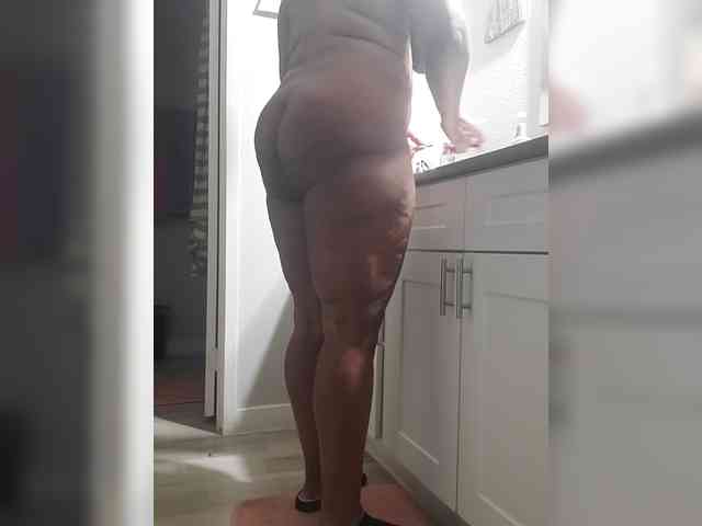 QueenAnitaDix webcam