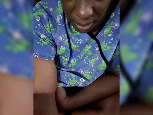 QueenAnitaDix webcam